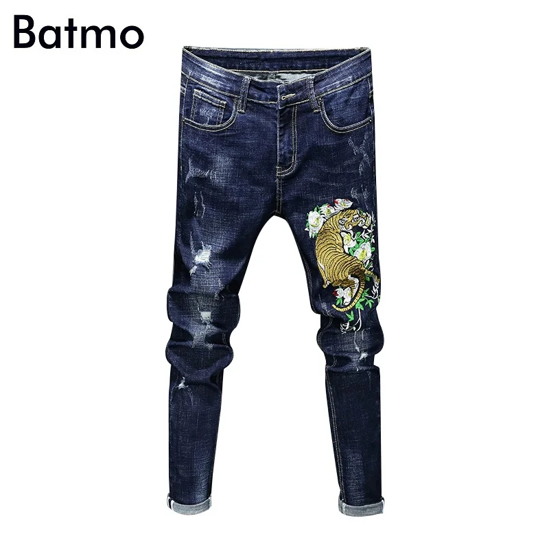 Batmo 2018 Новое поступление высокое качество Вышивка тигра повседневные джинсы для