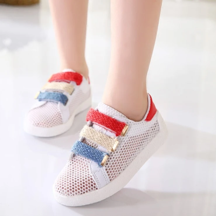 Топ продаж детей shoes девушки кроссовки 2017 летние новых мальчиков дышащая спорт