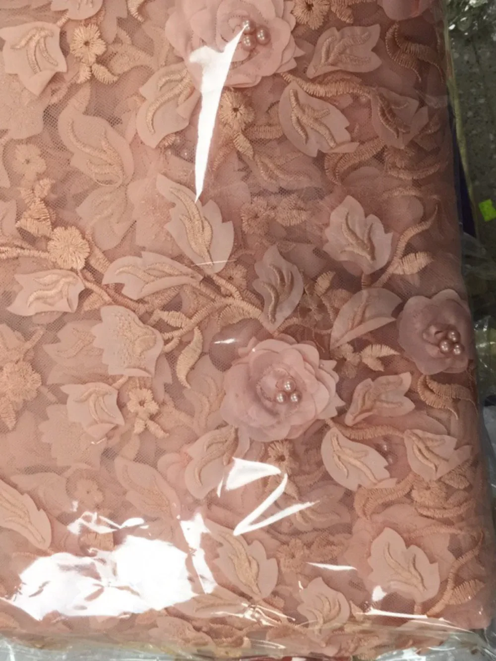 

Wholesale 3 Color Nigerian Lace African Lace Fabrics 3D Applique Nigerian French Lace Fabric High Quality Beaded Tulle Fabric