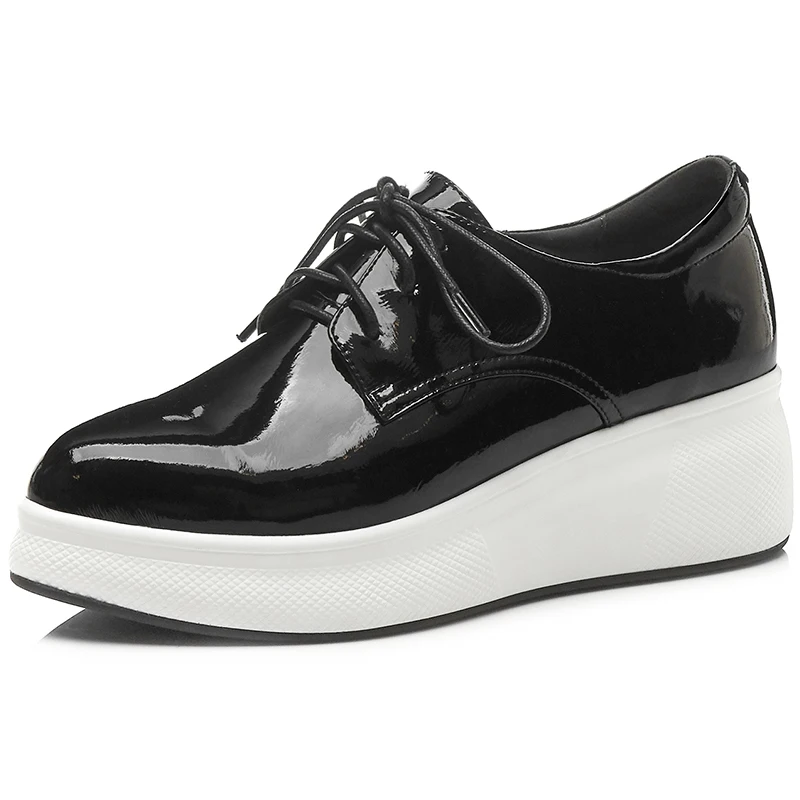 Роскошная женская обувь на платформе из натуральной кожи с острым носком толстой