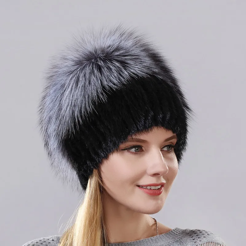 New Style Hot Sale Winter Warm Real Mink Fur Cap For Women Natural Mink Hats Vertical Weaving With Fluffy Fox Fur On The Top