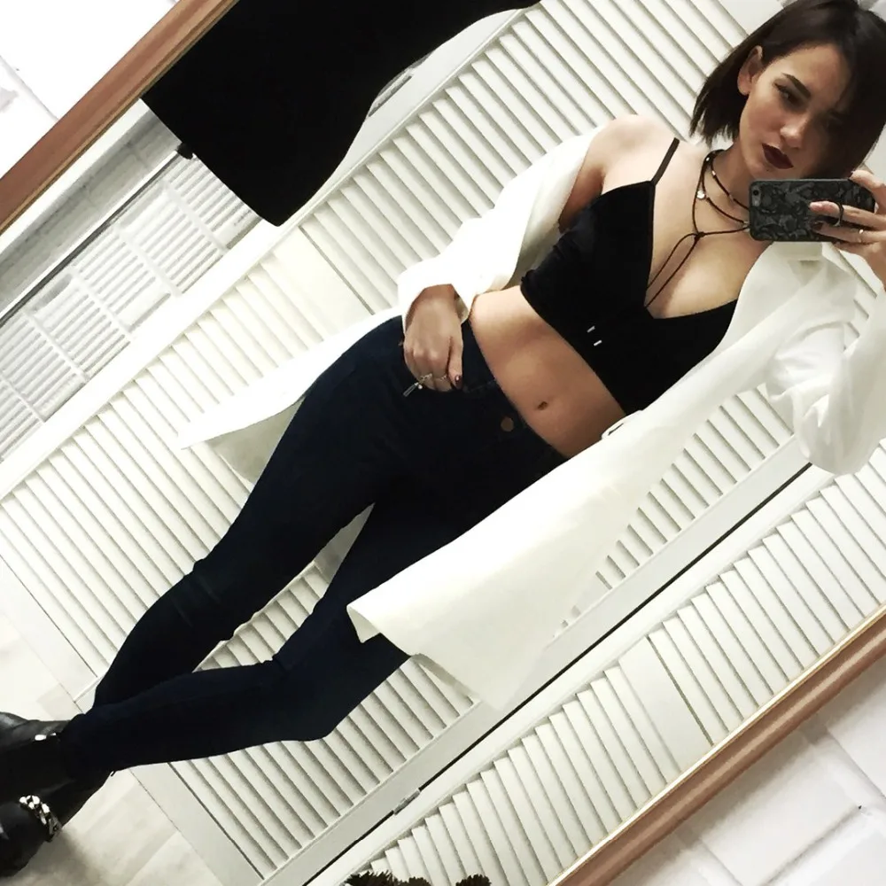 Бархатный мягкий бюстгальтер с треугольным вырезом укороченный топ скромный