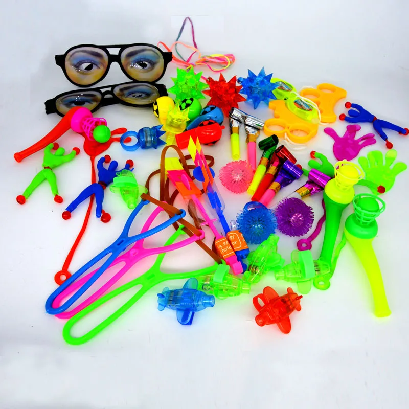 

60 PCS Toys Assortment for Kids Party Party Classroom Rewards Carnival Prizes Bag Toys wedding birthday