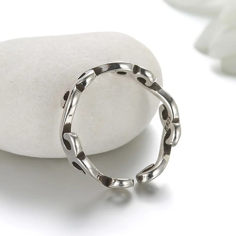 Женское кольцо из серебра 925 пробы с регулируемым размером |