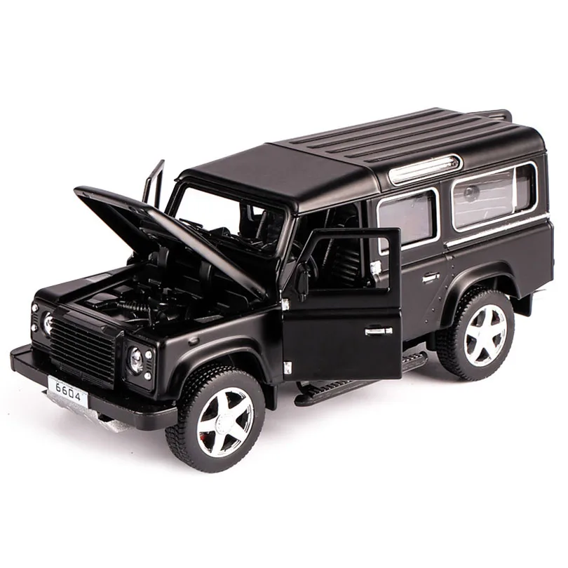 

Модель автомобиля Defender SUV из сплава, 1/32