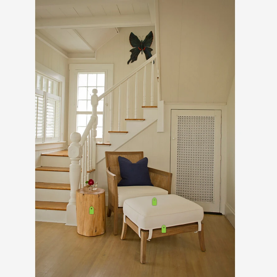 Спальное место под лестницей