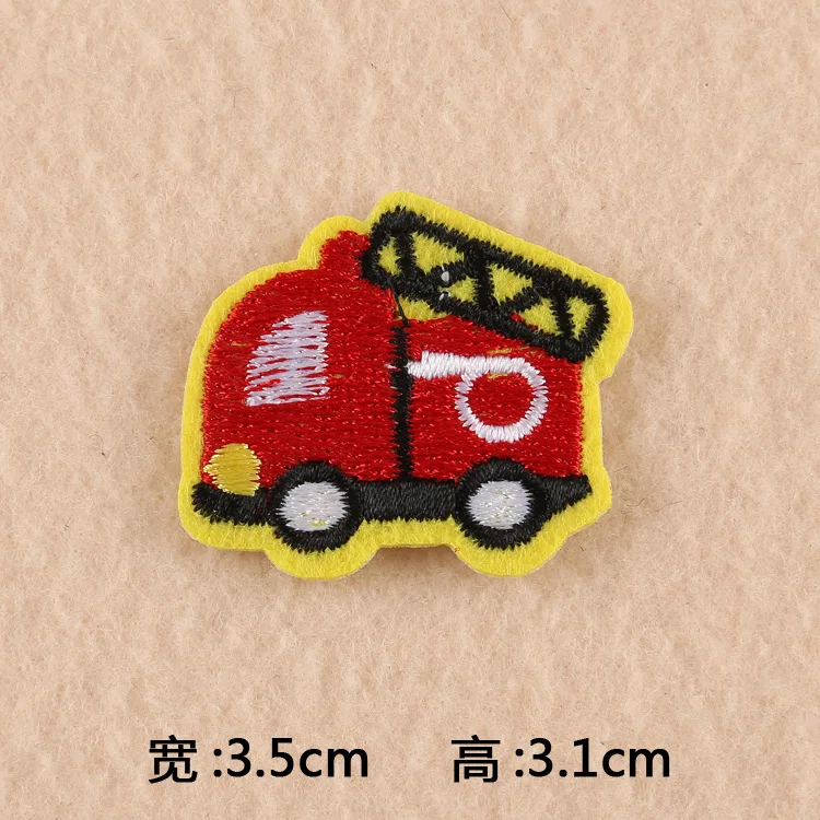 1-PCS-C-134 Детская футболка с вышитыми машинками из мультфильмов, нашивки с железным поездом, полосатая аппликация, детская одежда с автобусом, наклейки для одежды, значок@ C - Цвет: 1-PCS-C-134