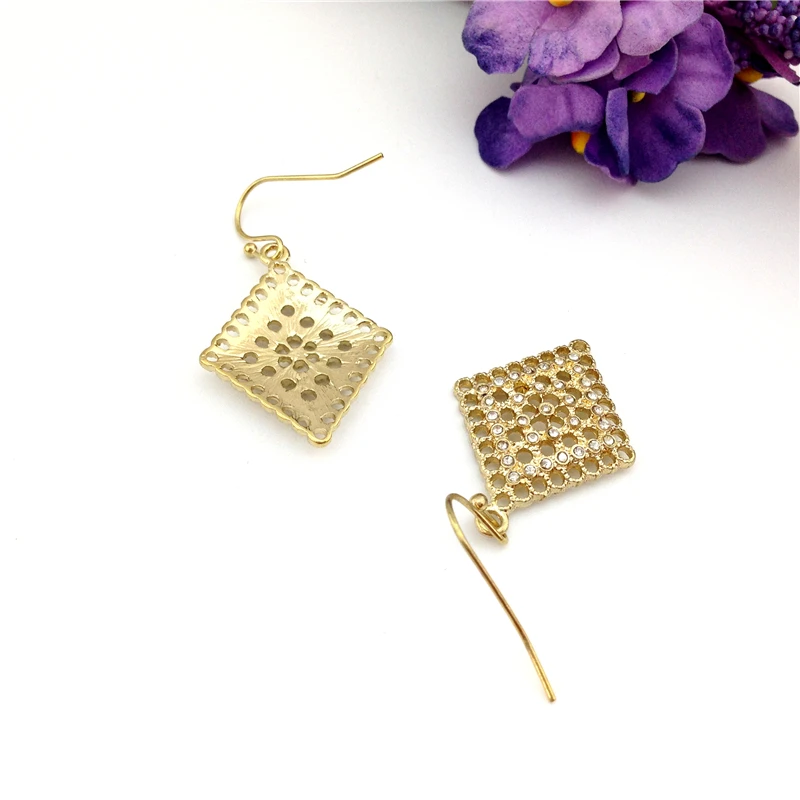 Ali Express Turkey Special Store Vintage Pending Antique Diamante Hollow Rhombic Elements Hanging Earring from India | Украшения и