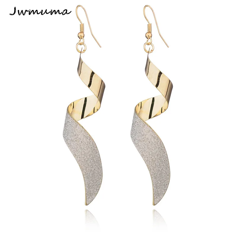 Женские сережки с имитацией искажений модные из металлического сплава вечерние