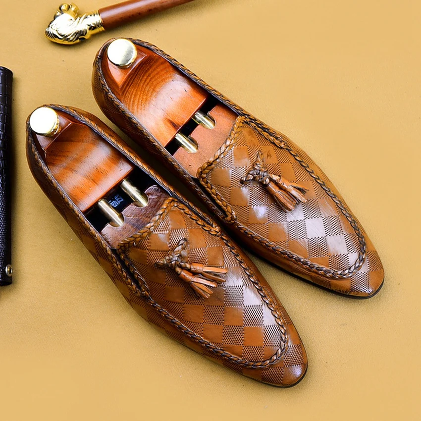Мужские туфли из натуральной кожи Элегантные дизайнерские с острым носком без