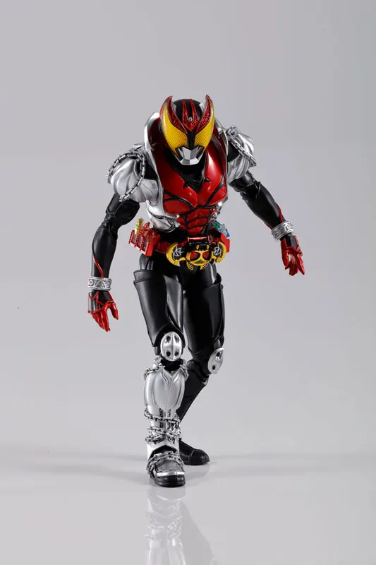 &quotKamen Rider Kiva&quot Оригинальный BANDAI SPIRITS Tamashii inceds S. H. Figuarts/SHF экшн фигурка в масках Kiva