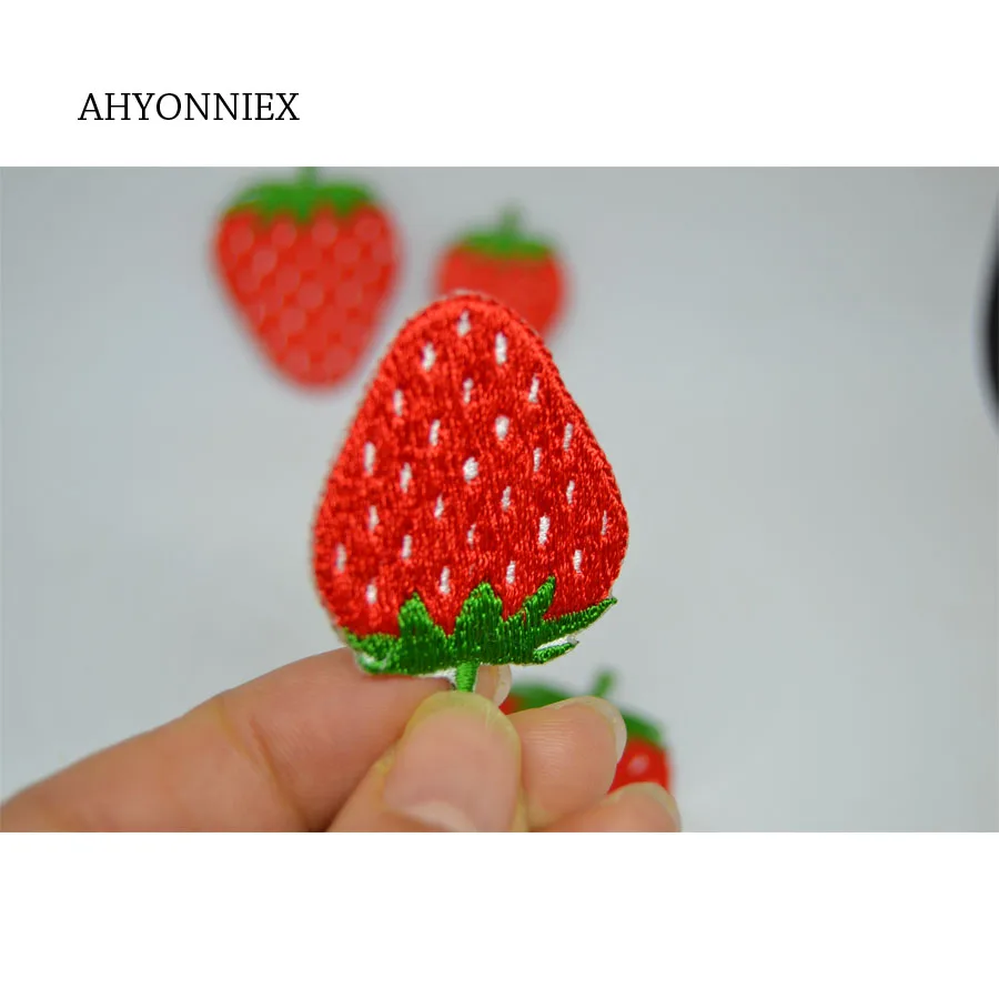 

10 Piece Big Small Strawberry Embroidered Patch DIY Applique Iron On Parch For Clothes Bags Application For Kids Clothes
