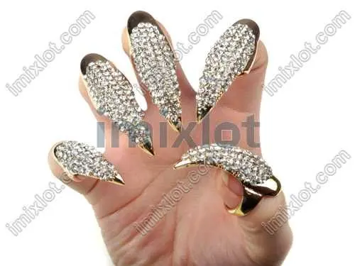 Шикарное женское длинное кольцо с когтями Золотое со стразами для ногтей 3