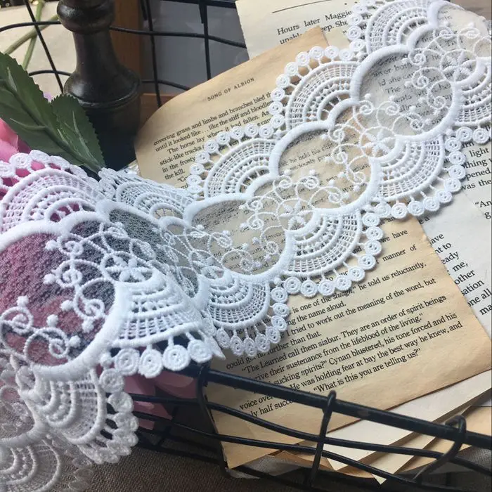 

Exquisite glass yarn milk silk water soluble lace embroidery lace fabric wedding dress stitching accessories width 10CM