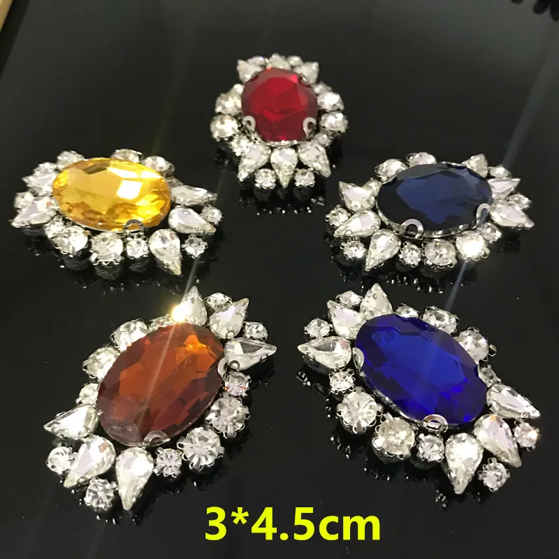 Вышитая аппликация в виде цветка с блестками нашивки кристаллами и бусинами для