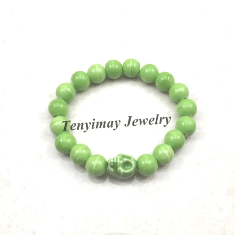 Green Skull Charm Bracelets 10mm Ceramic Beaded Elastic For Halloween Promotion 12pcs Wholesale | Украшения и аксессуары