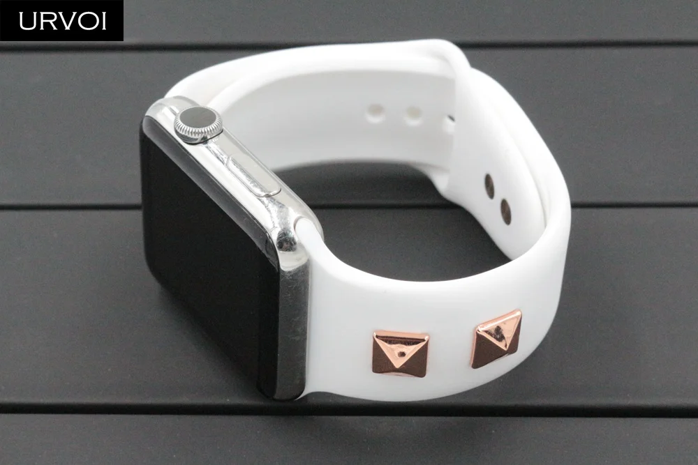 URVOI Шипованный ремешок для apple watch series 5 4 3 2 1 ремешок для iwatch силиконовый ремешок в стиле панк с заклепками 38 40 42 44 мм