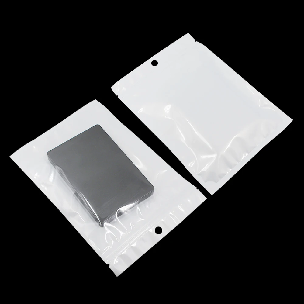 Белая/прозрачная Самоуплотняющаяся пластиковая упаковка на молнии 21*26 см