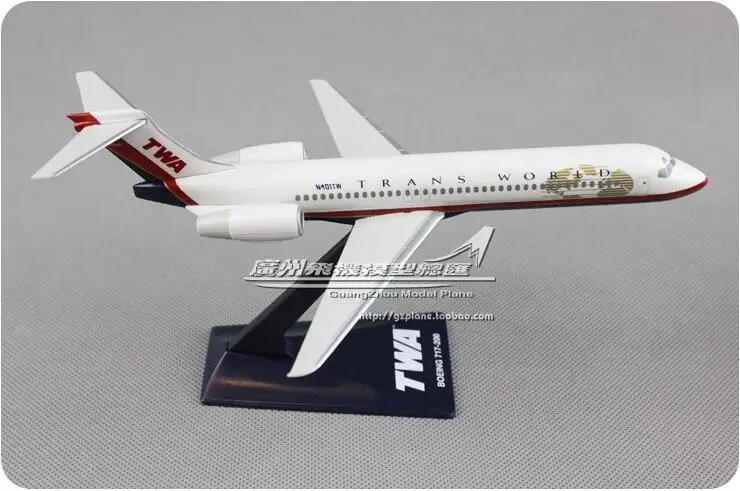 Пластиковая модель самолета 19 см в американском стиле виде авиакомпании TWA с
