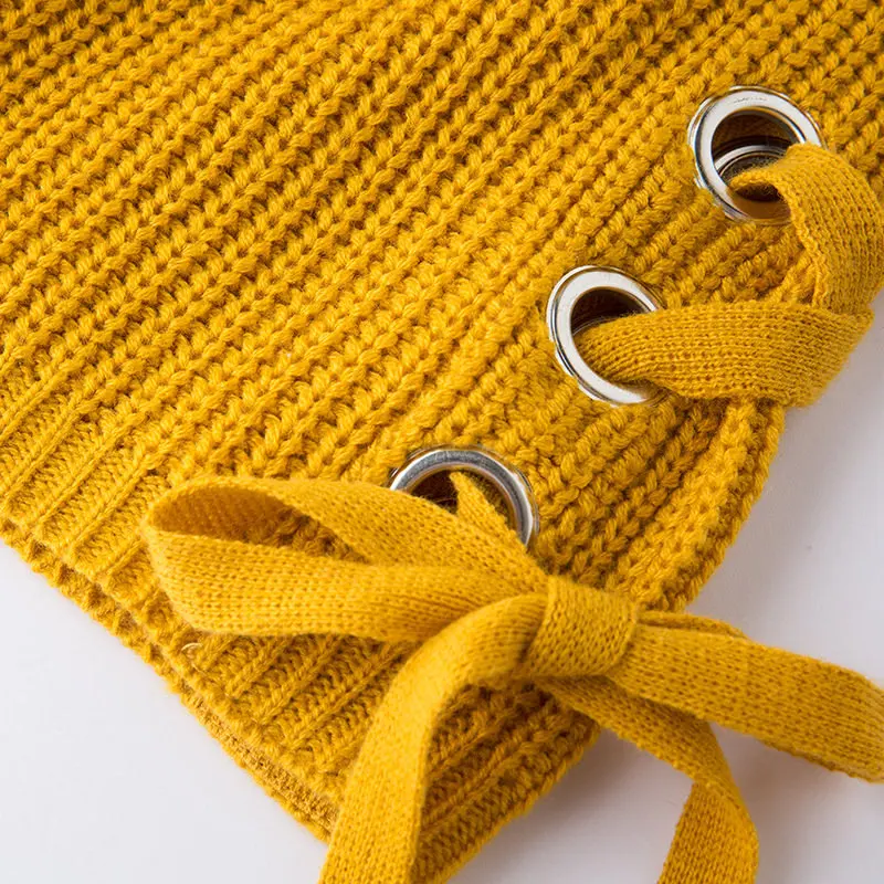 Женский однотонный Короткий трикотажный свитер с вырезом лодочкой и лентами |