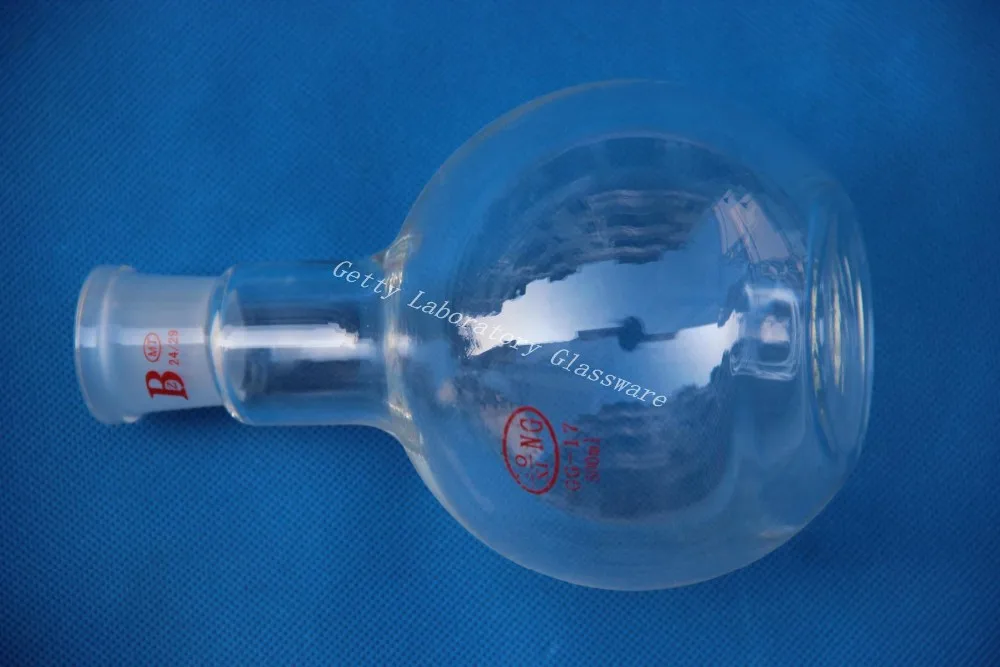 Лабораторная стеклянная колба с плоским дном одной горловиной 500 мл шов 24/29