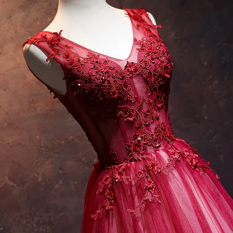 Красные кружевные платья для матери невесты свадеб трапециевидной формы с