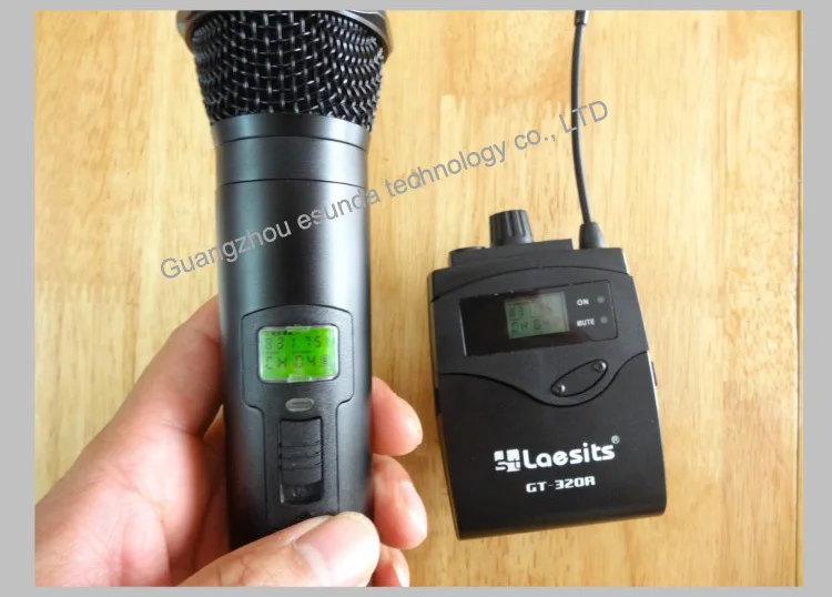Handheld Wireless Microphone System for DSLR Camera Shooting Interview Recording 2 transmitter+1 receiver Aluminum box packing |