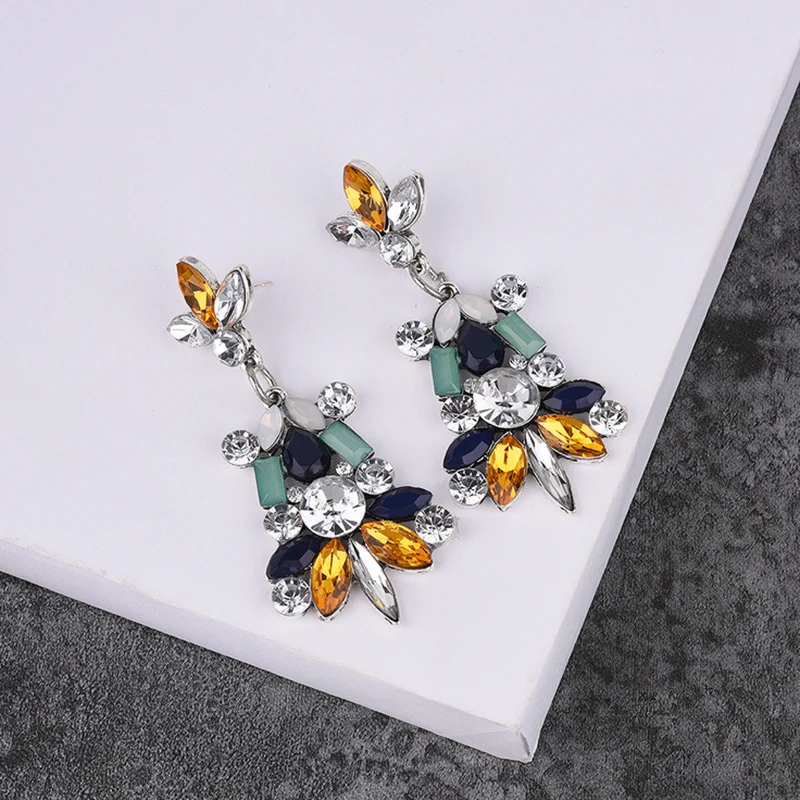 Элегантный Шарм серьги для женщин Кристалл мотаться серебряные сплава цвета с