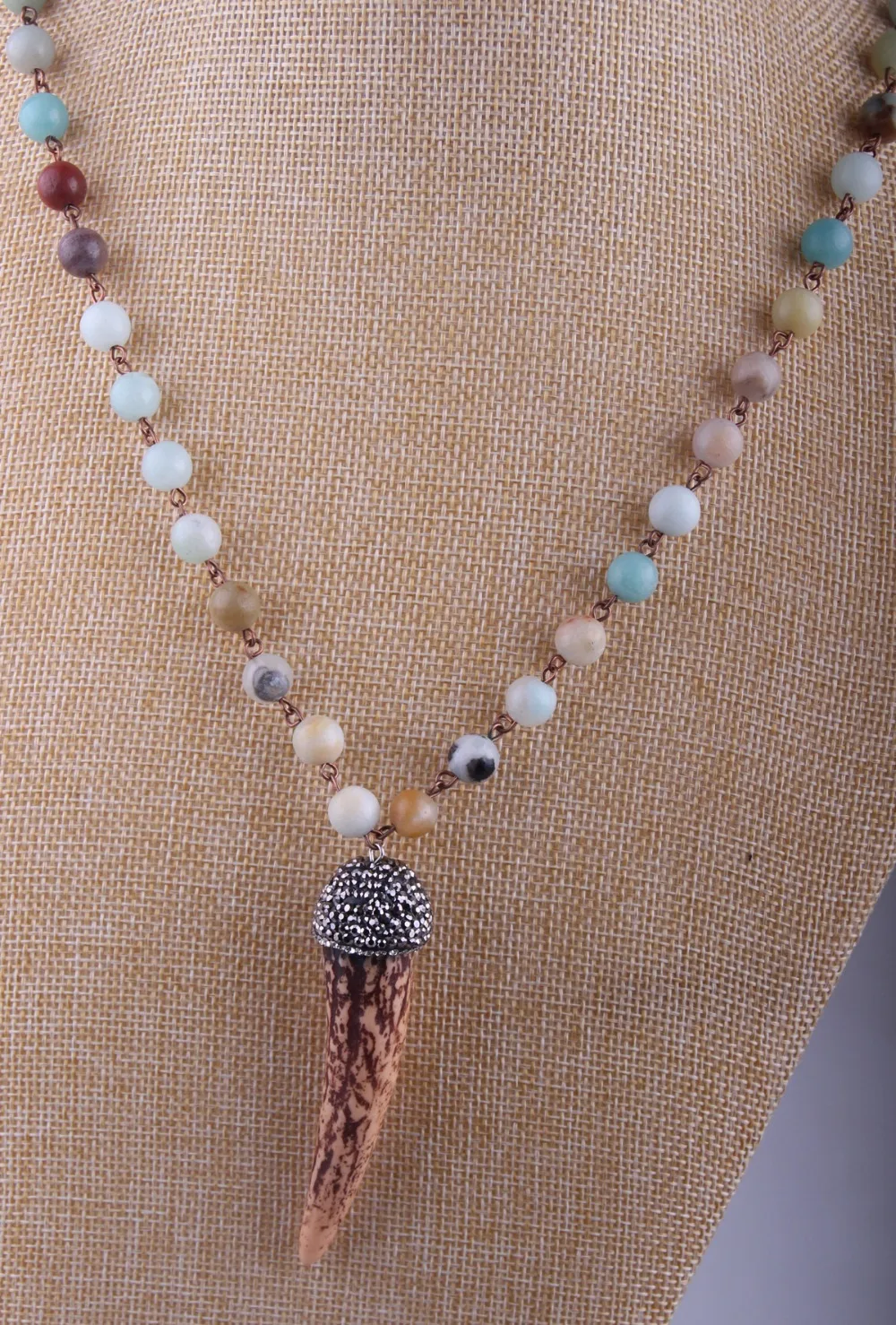 

MOODPC Fashion Natural Amazonite Stones Halsband Ox Horn Pendant Necklace