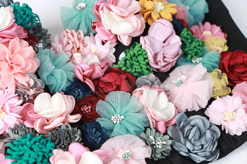 

Summer 2019 3D Flower Floral Sexy Camis Elegant Sleeveless Female Short Tank Tops Club Party Vacation Women Chic Tops