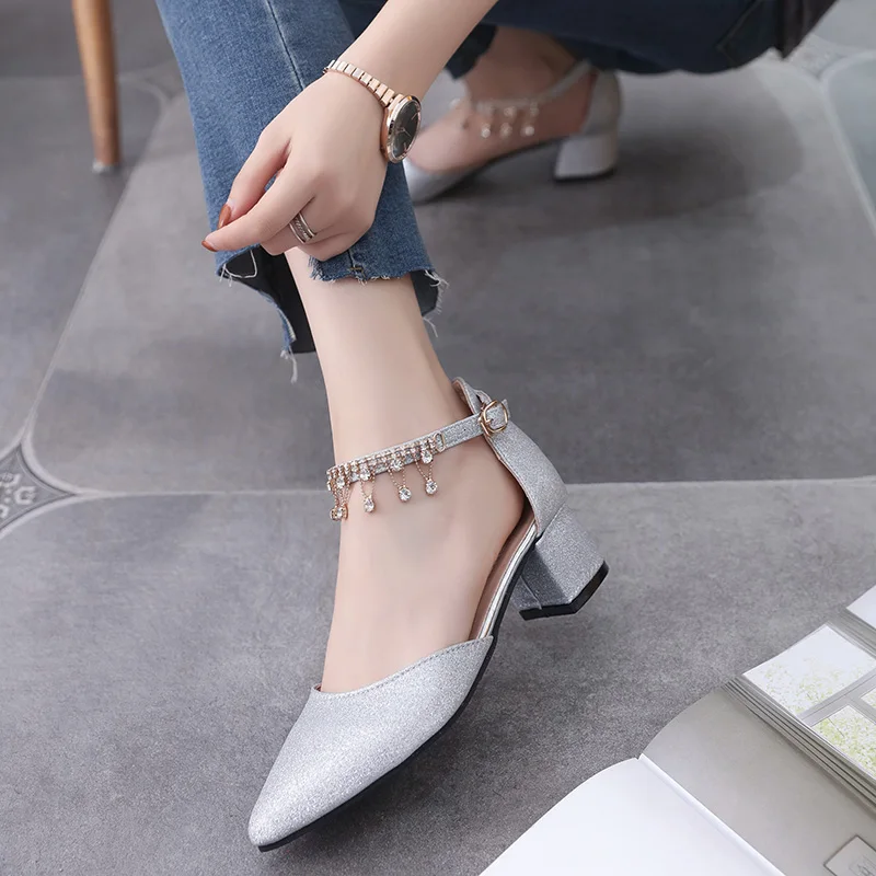 LISCN/Новинка 2018 года сезон весна-лето Модные женские тонкие туфли серебристого