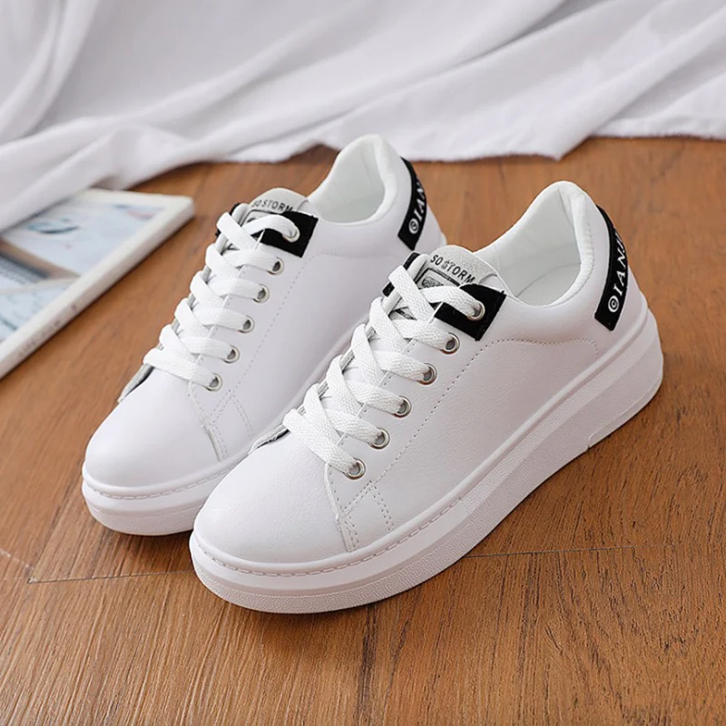 Женская Повседневная обувь коллекция 2018 года осенние женские кроссовки модная