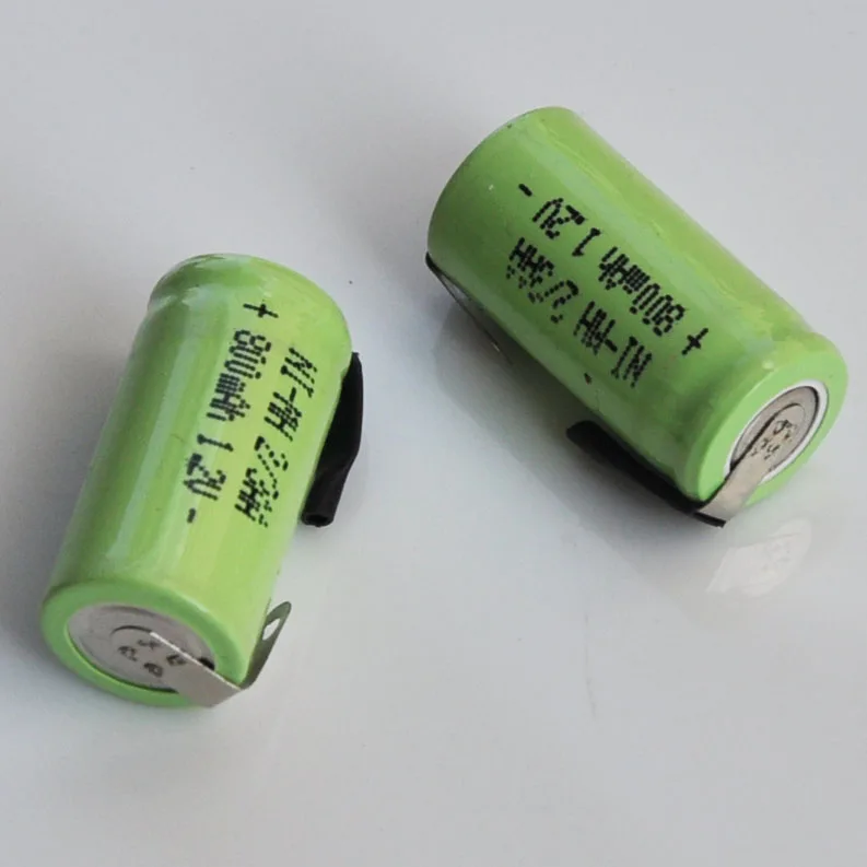 1 2 V 2/3AA перезаряжаемая батарея 800mAh Ni-MH с паяльными кранами для светильник |