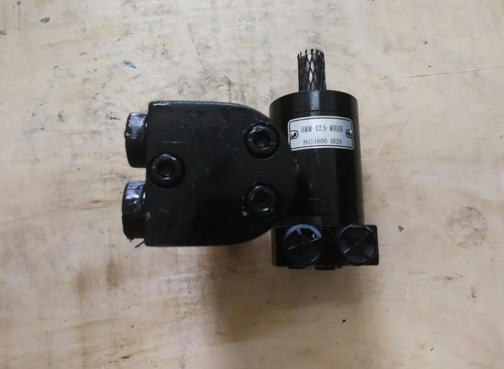 

HYDRAULIC DRIVE MOTOR OMM50cc 151G0013 ORBIT MOTOR
