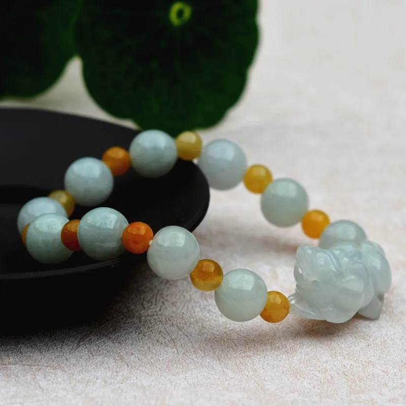 

Natural A grade jades Green Bracelet Carved PIXIU Buddha Bead Bracelet Single Lap Bangle For Woman 's fashion Jadeite Jewelry