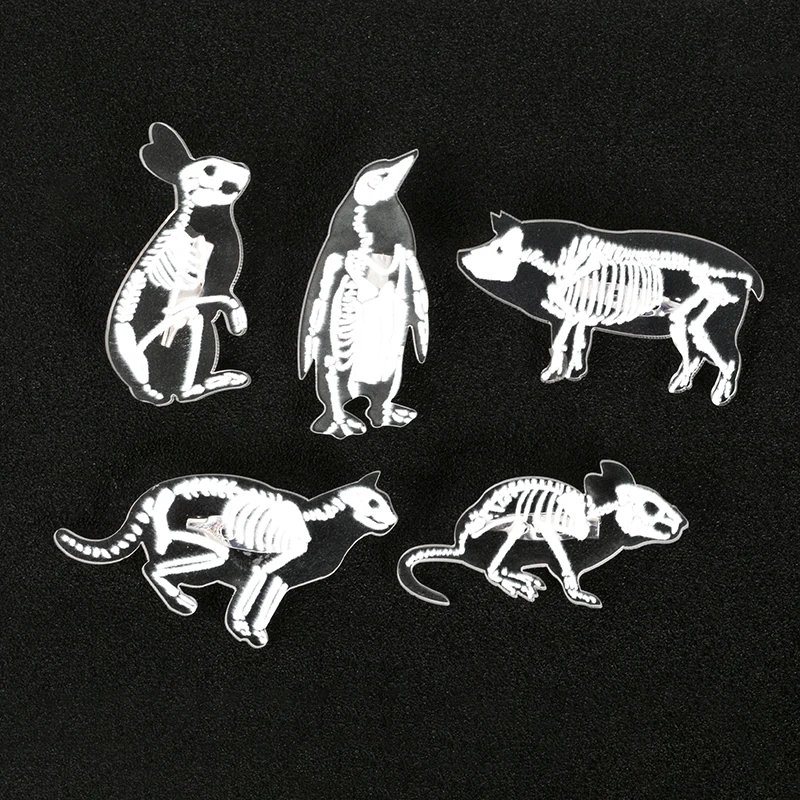 

Animal Skeleton Enamel Brooches Penguin Pig Rabbit Cat Mouse Bird Pins for clothes bag Punk Jewelry Gift for friends