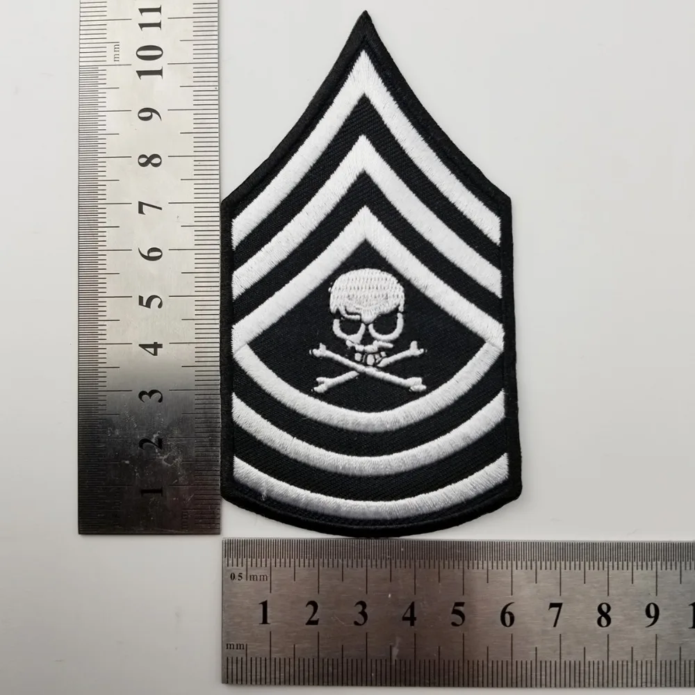 Черно белая Военная нашивка в полоску с черепом аппликация на заказ Байкерская