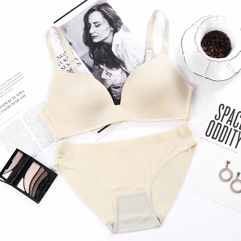 Beige1 Сексуальные бюстгальтеры с глубоким v-образным вырезом для женщин, пуш-ап, нижнее белье, бесшовный комплект с бюстгальтером, без косточек, без косточек, без спинки, нижнее белье для женщин, наборы нижнего белья - Цвет: Beige1