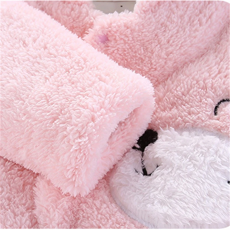 Зимние комбинезоны для новорожденных девочек Теплый бархатный комбинезон с