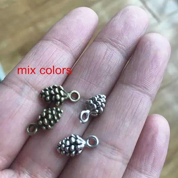 mix colors 60 шт. прекрасные крошечные шишка Прелести Античная Бронза/старинное серебро 5*15 мм двухсторонний и 3D сосна конус - Окраска металла: mix colors