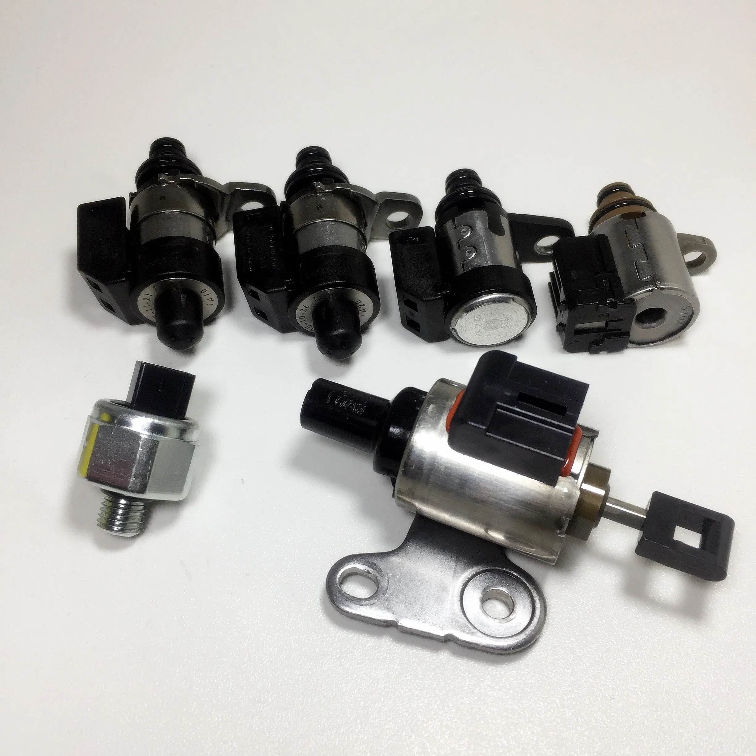 Оригинальный CVT Восстановленный комплект передачи Solenoids 4 + 1 переключатель