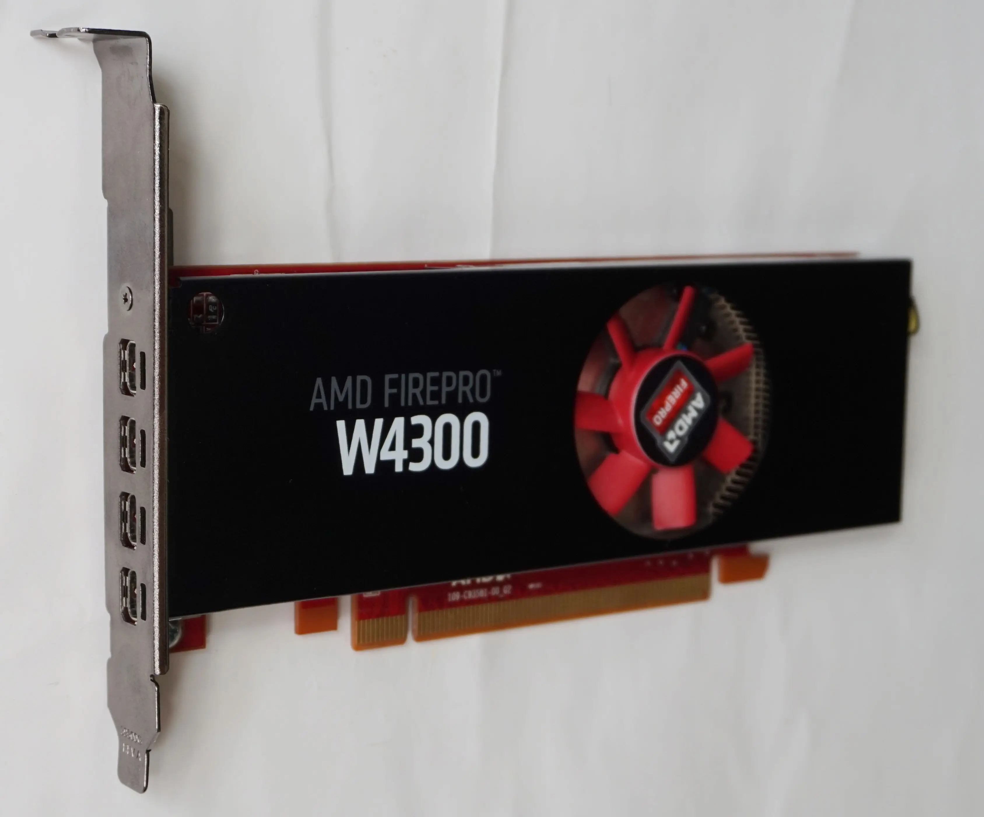 AMD Firepro w4300 4 Гб Профессиональный дизайн видеокарты 3D рендеринг экран графическая