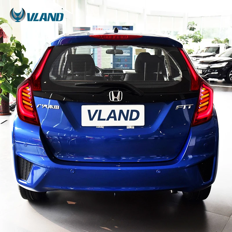 Автомобильный светодиодный задний фонарь для Honda Fit 2015-2017 DRL + сигнал поворота стоп