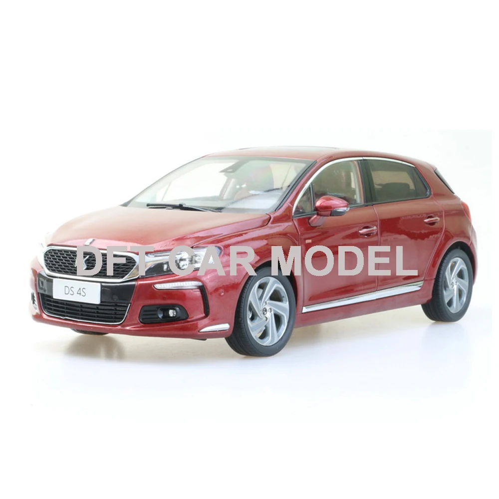 Литая модель автомобиля 1:18 для DS4S Коллекция игрушечных автомобилей бесплатная