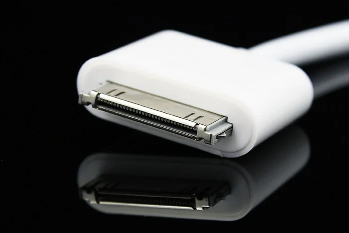Композитный видео кабель AV к ТВ RCA USB Зарядное устройство для iPad 1/2/3 iPhone 4 4S iPod Touch av |