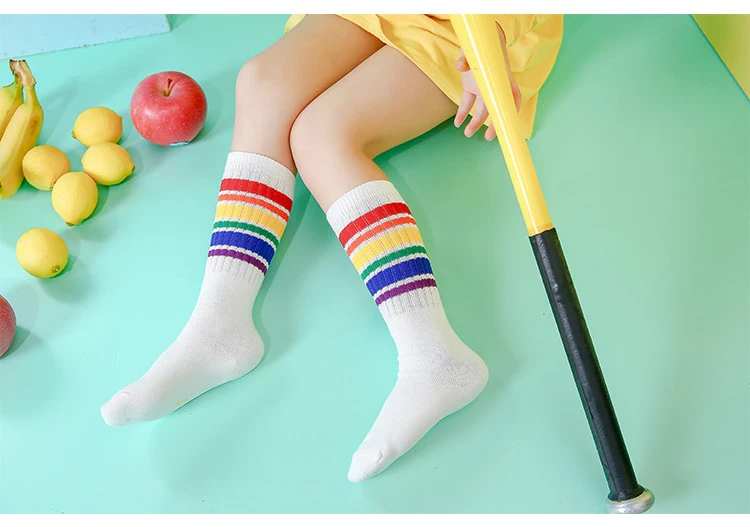 New arrival fashion baby Kids Knee High Socks For Girls Boys Football Stripes Cotton Sports white black socks Old School