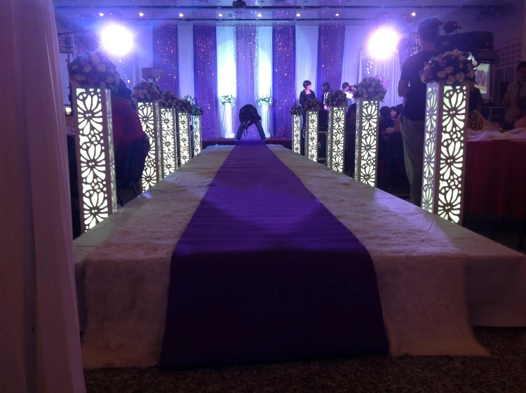 

4PCS/LOT Wedding Pillar with LED Lights