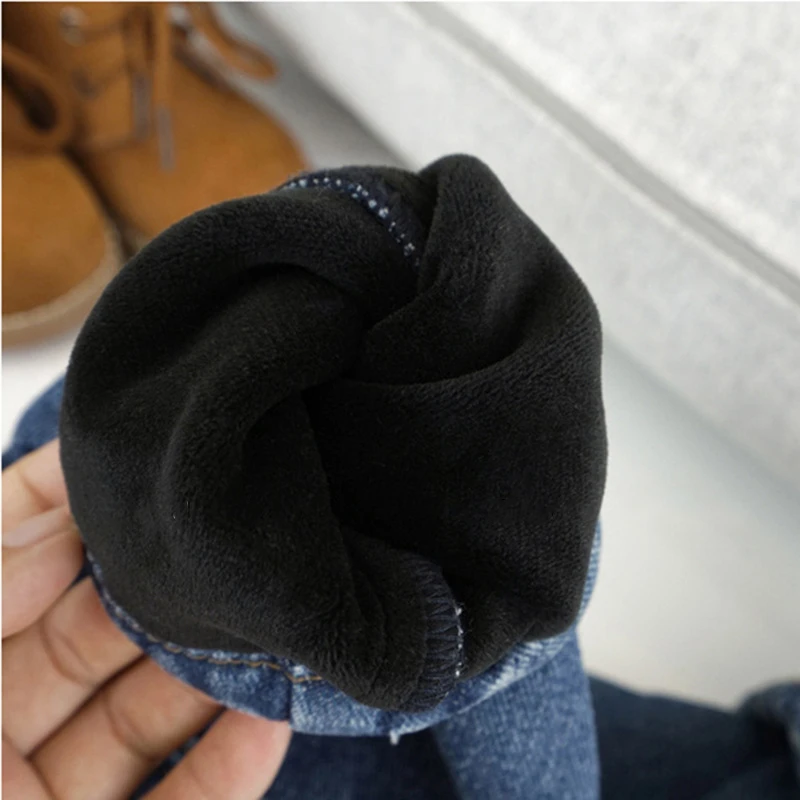 Детские джинсы новинка 2019 детская зимняя одежда модные новые джинсовые брюки для