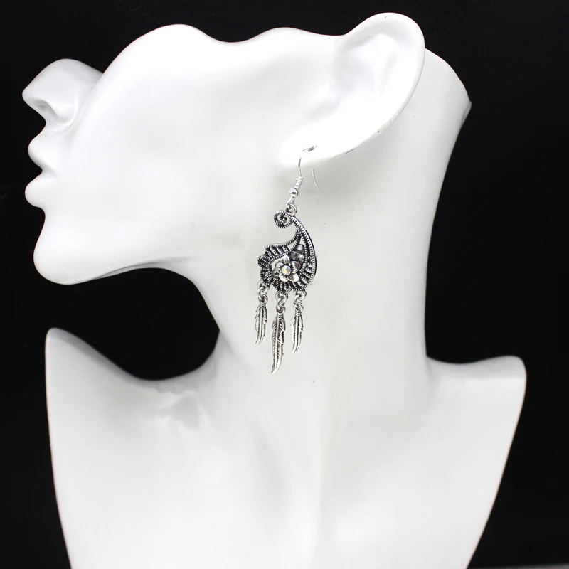 Висячие серьги в форме лепестка металлическая подвеска с кисточкой листа |