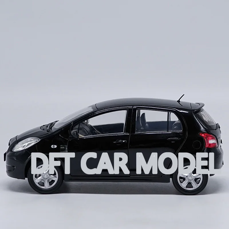 1:18 игрушечные машинки из сплава YARIS модель гоночной машины детских игрушечных автомобилей авторизованный игрушки для детей